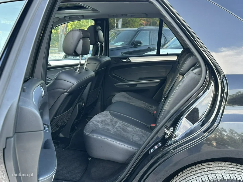 Mercedes-Benz ML W164 350 17