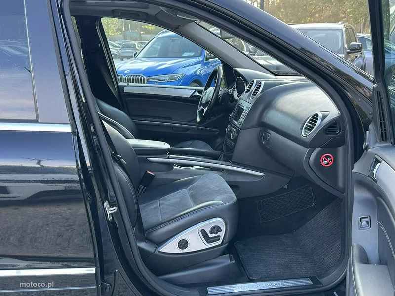Mercedes-Benz ML W164 350 20