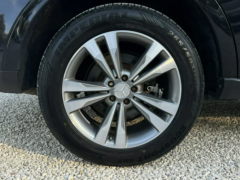Mercedes-Benz ML W164 350 33