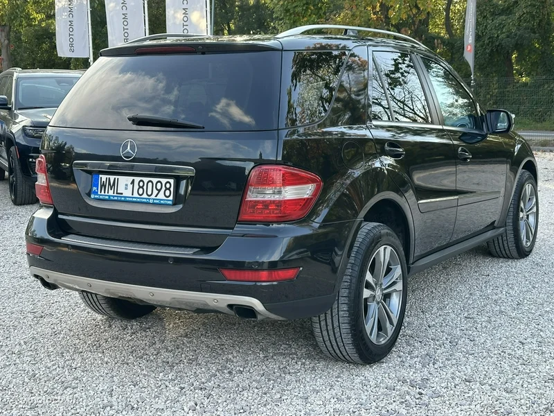 Mercedes-Benz ML W164 350 7