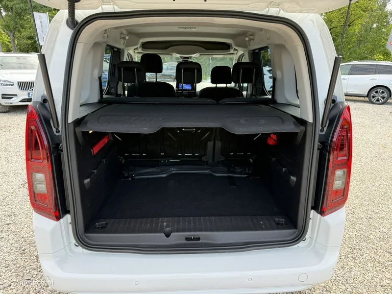 Toyota Proace City Verso 12