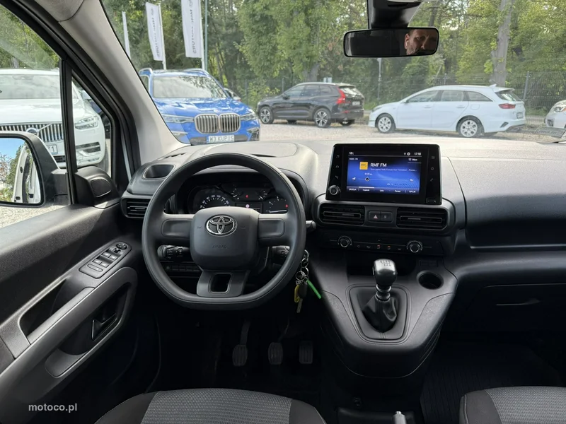 Toyota Proace City Verso 22