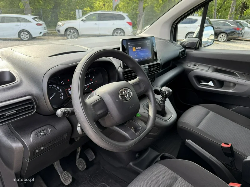 Toyota Proace City Verso 23