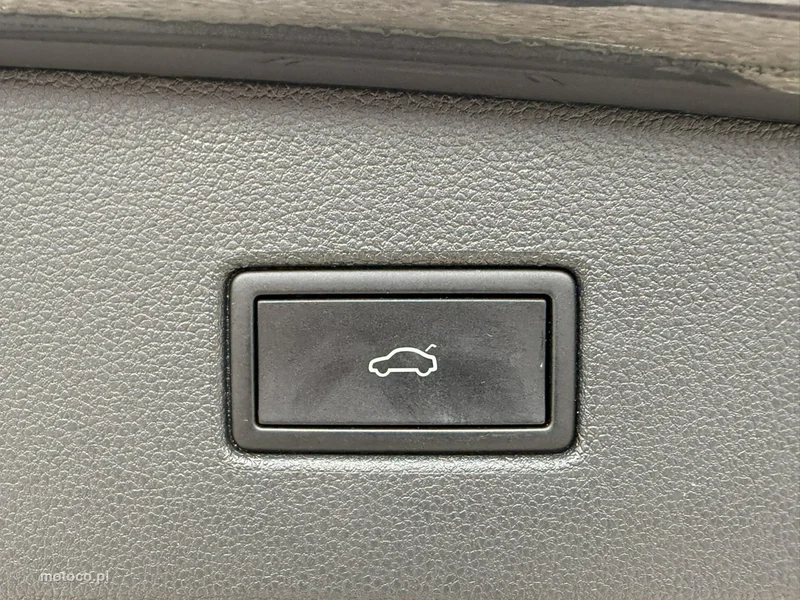Volkswagen Tiguan III 16