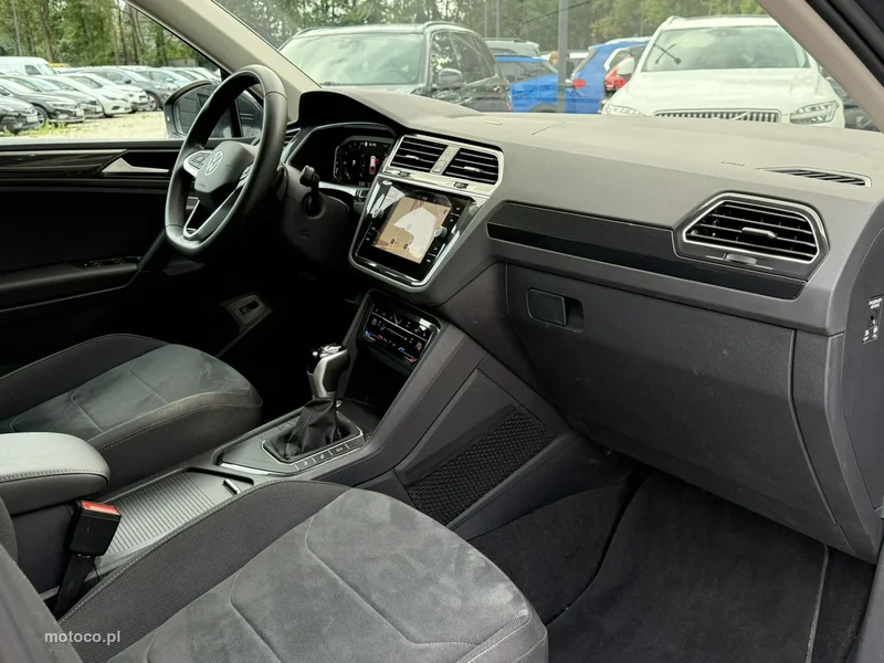 Volkswagen Tiguan III 17