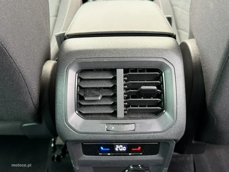 Volkswagen Tiguan III 19