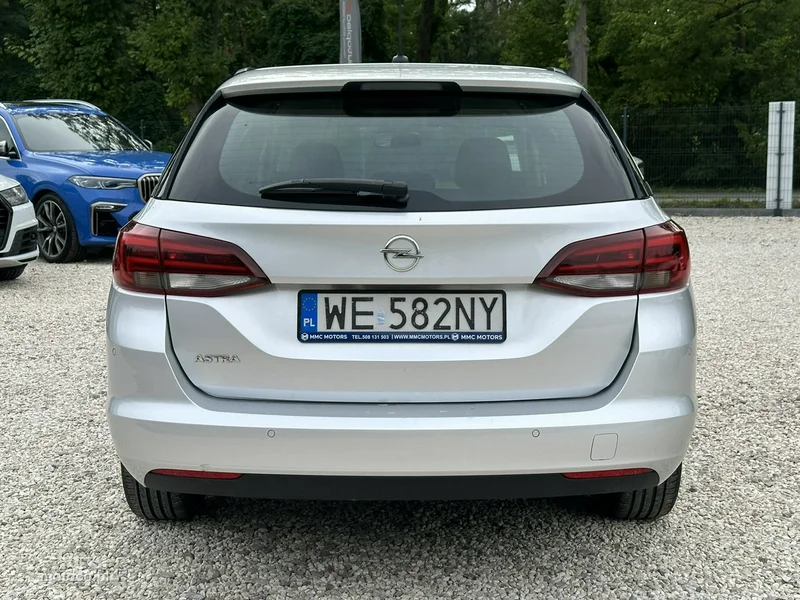 Opel Astra Sports Tourer 6