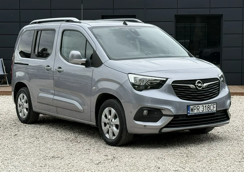 Opel Combo E