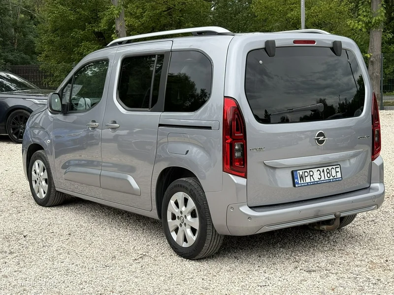 Opel Combo E 5