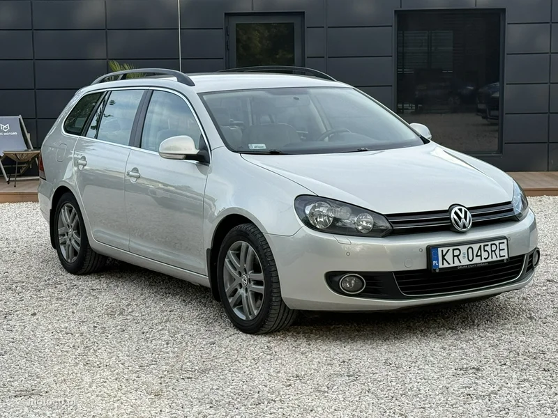 Volkswagen Golf VI
