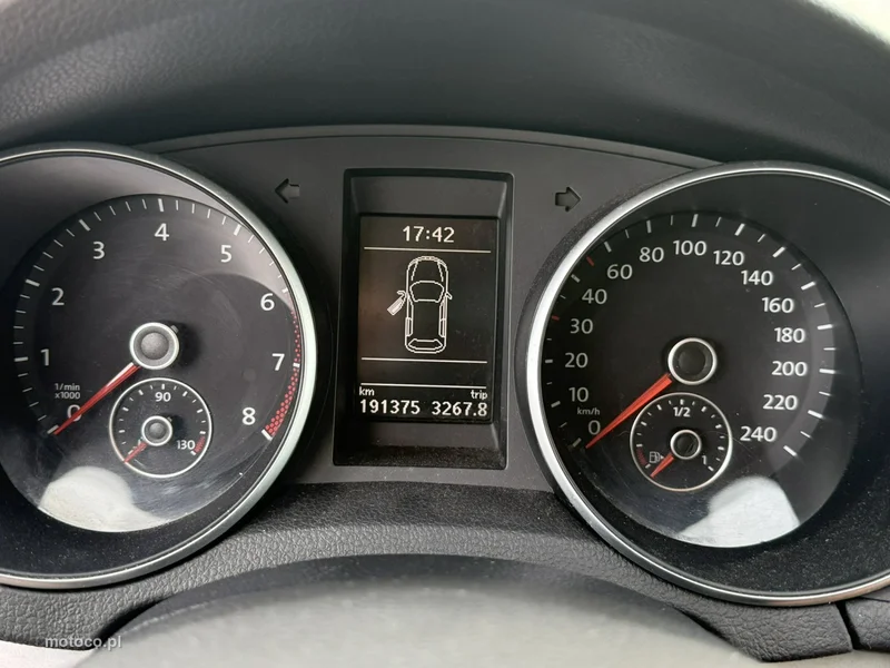 Volkswagen Golf VI 20