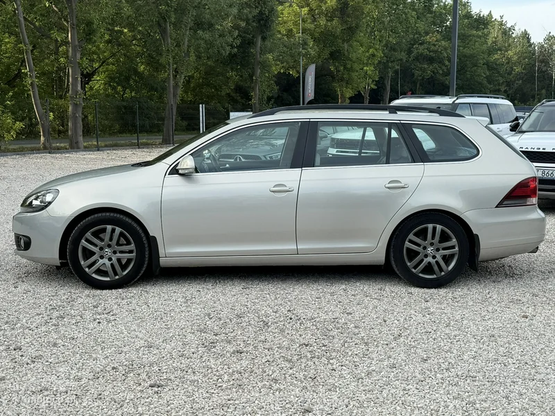 Volkswagen Golf VI 6
