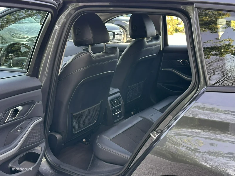 BMW Seria 3 G20 318 16