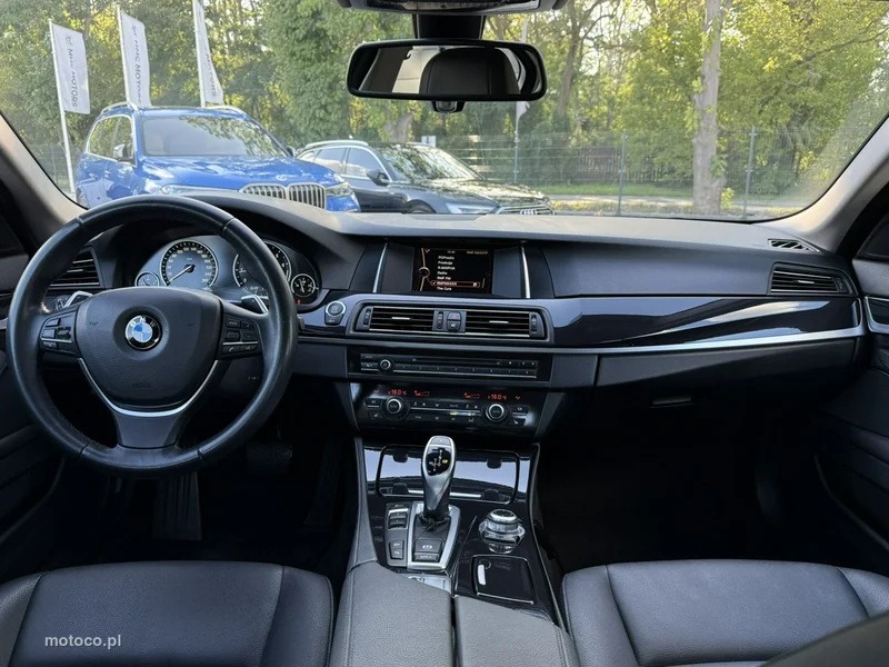 BMW Seria 5 F10 528 19