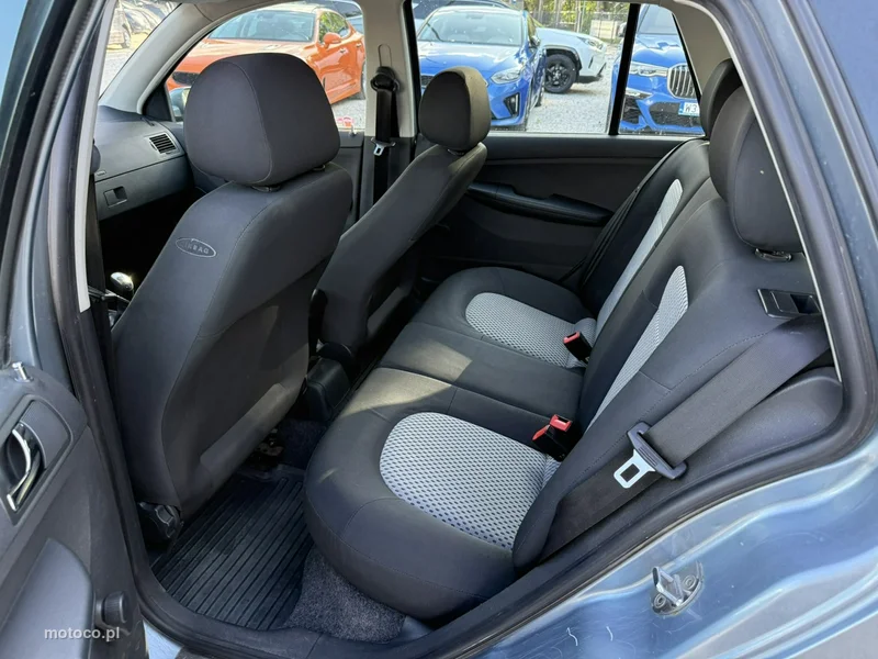 Skoda Fabia I 10