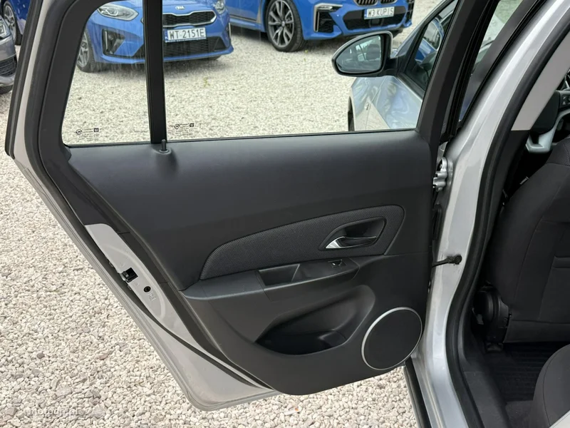 Chevrolet Cruze 15