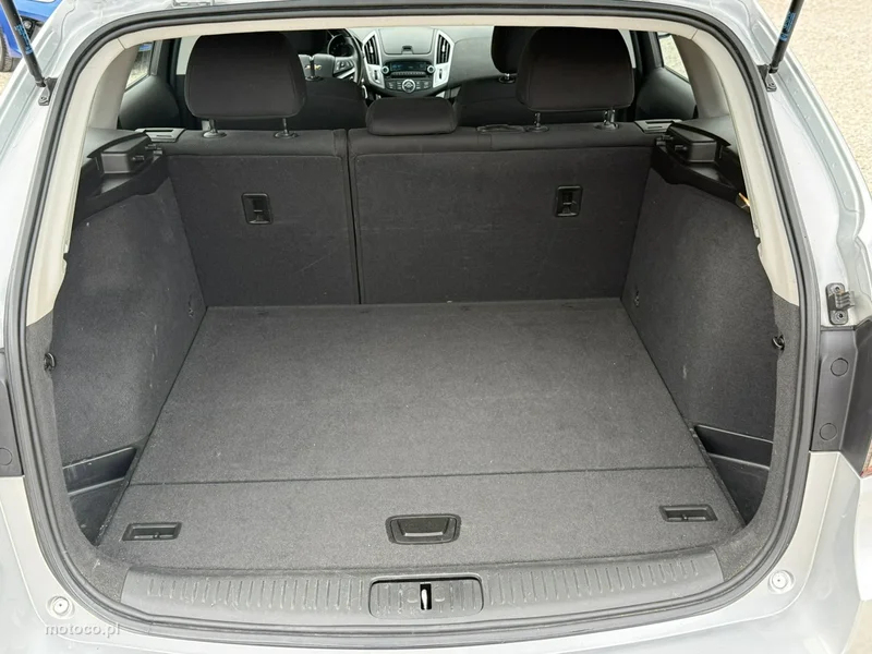 Chevrolet Cruze 16