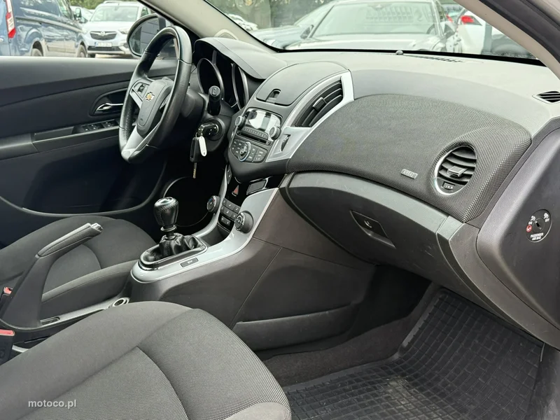 Chevrolet Cruze 17