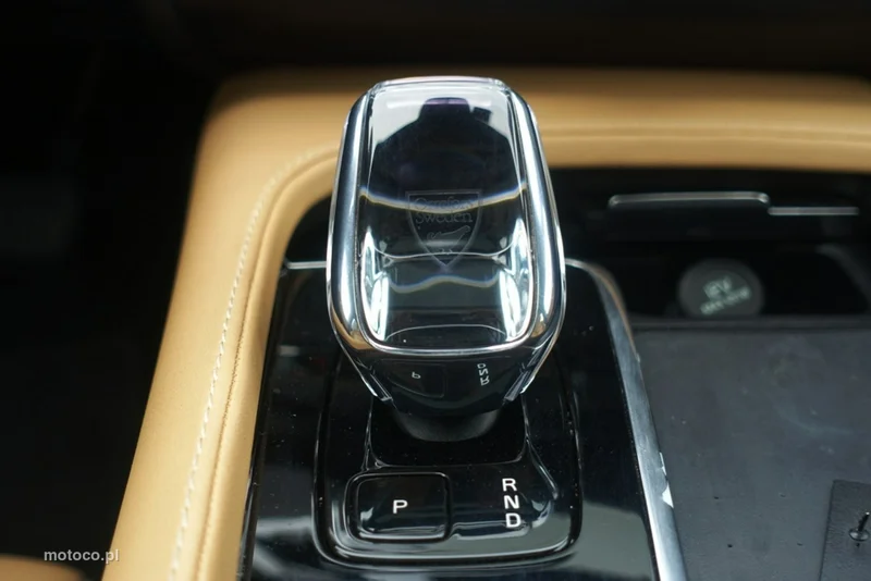 Volvo XC 90 13