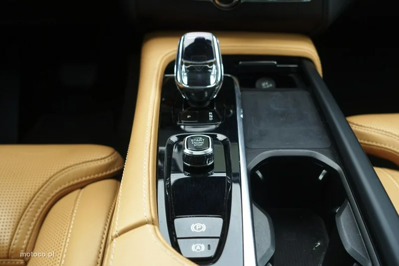 Volvo XC 90 14