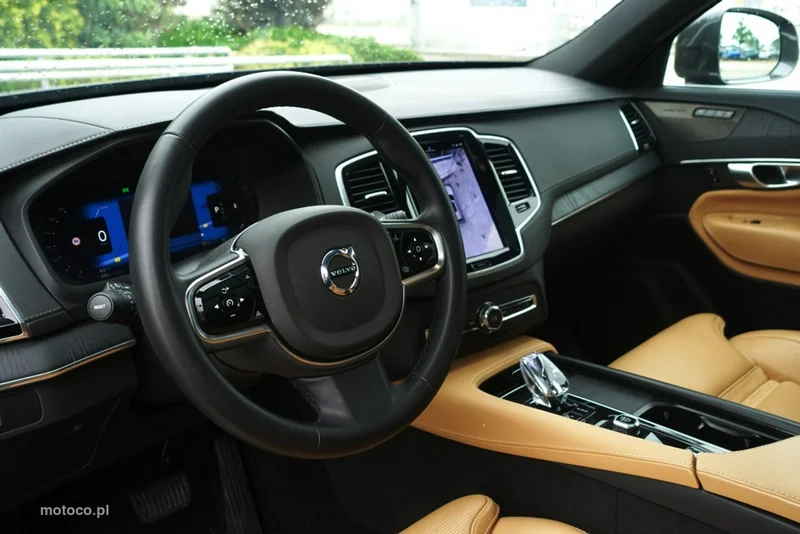 Volvo XC 90 15