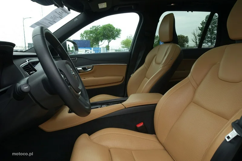 Volvo XC 90 16