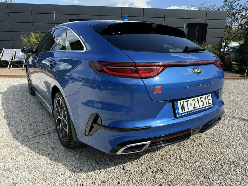 Kia Pro Cee'd 8