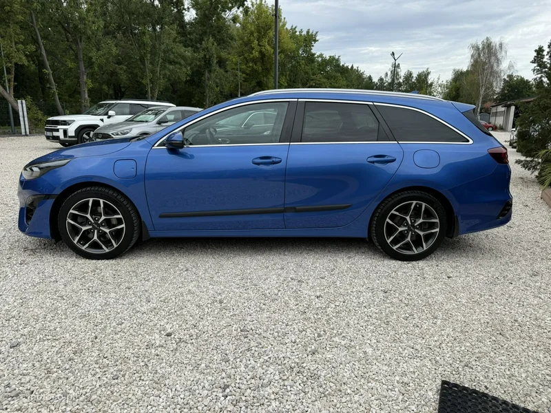Kia Cee'd 8