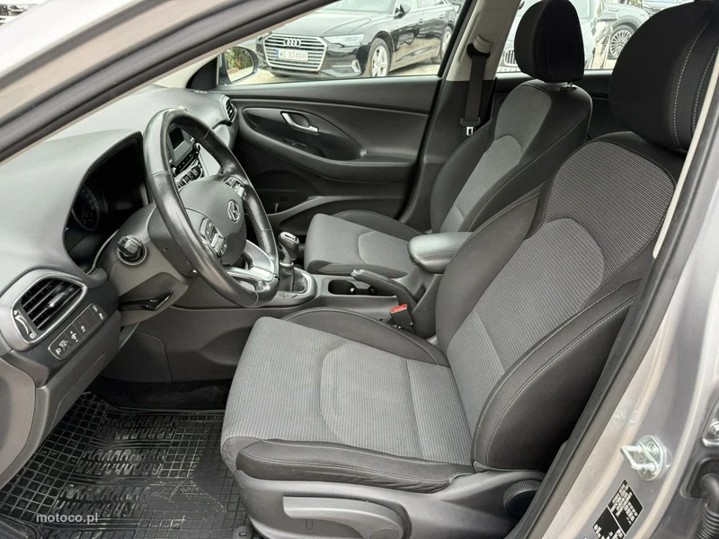 Hyundai i30 17