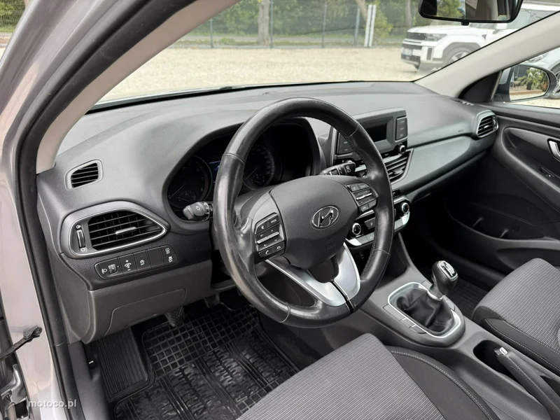 Hyundai i30 18