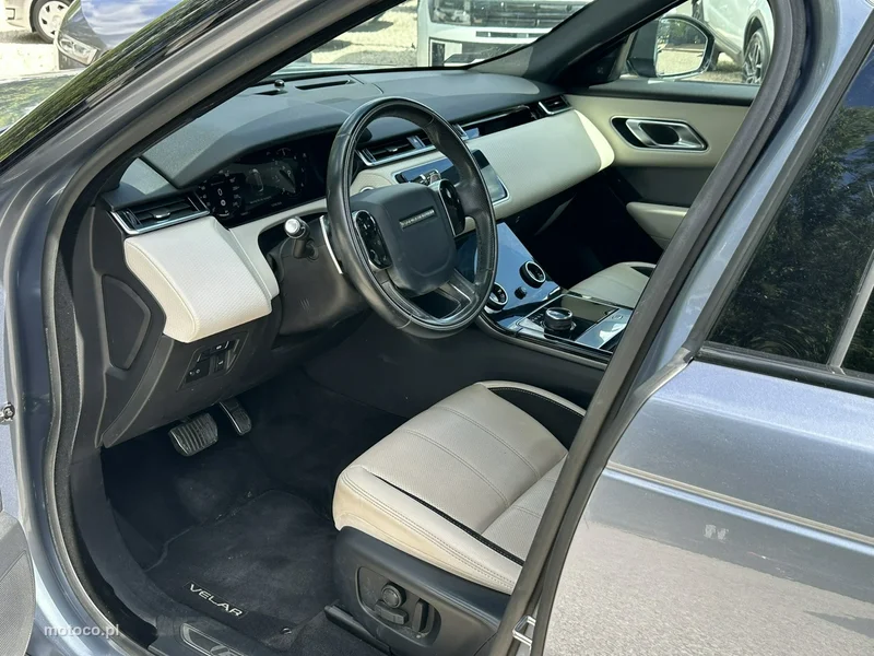 Land Rover Range Rover Velar 11