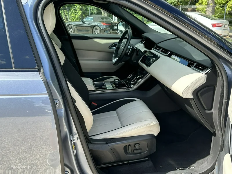 Land Rover Range Rover Velar 16
