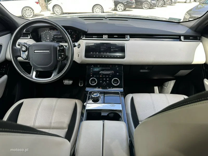 Land Rover Range Rover Velar 17