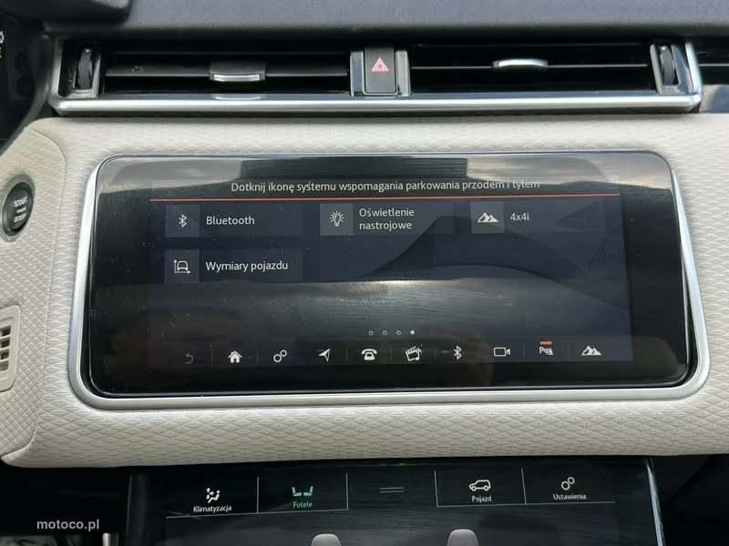 Land Rover Range Rover Velar 24