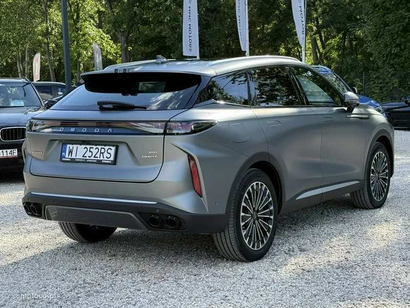 Omoda 9 3