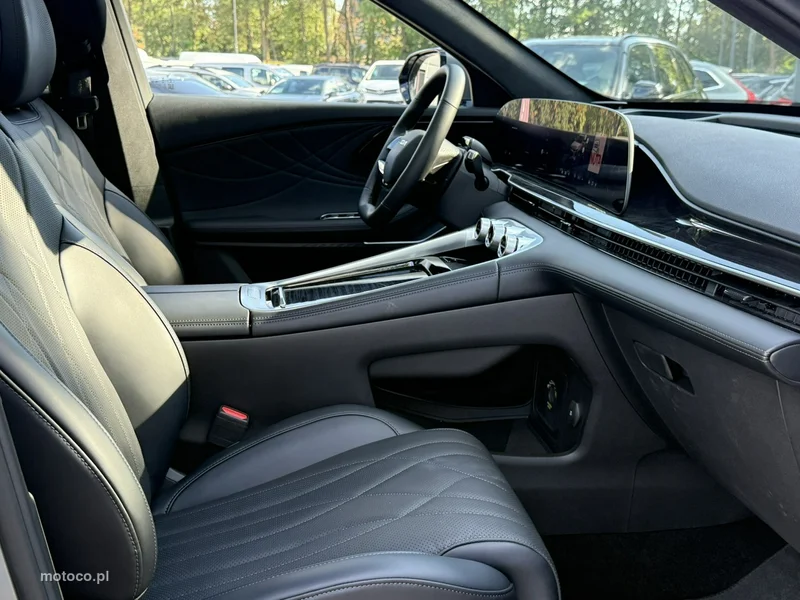 Omoda 9 23