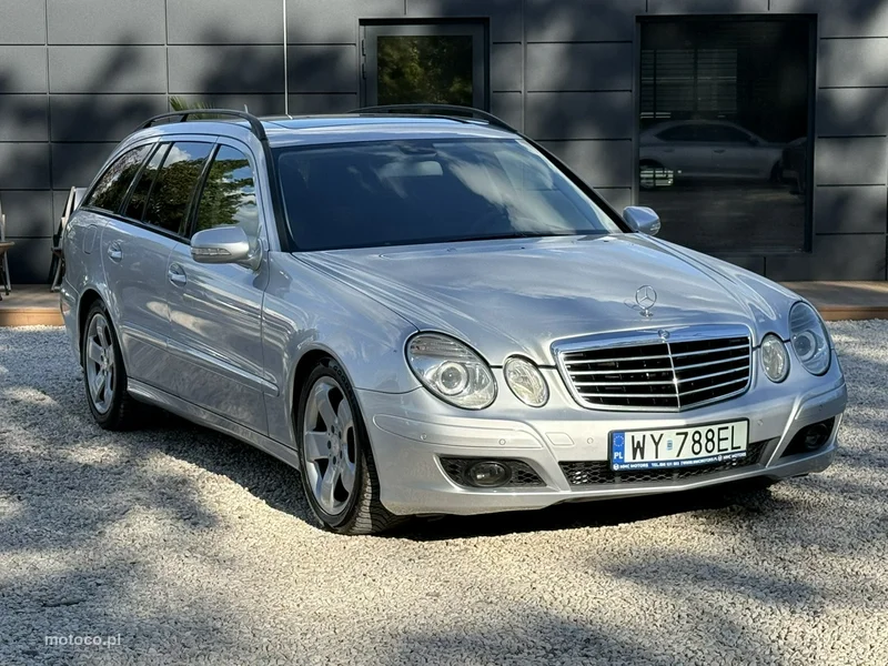 Mercedes-Benz Klasa E W211 E 220