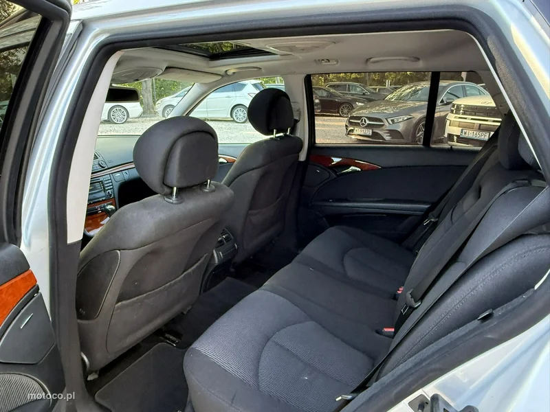 Mercedes-Benz Klasa E W211 E 220 14