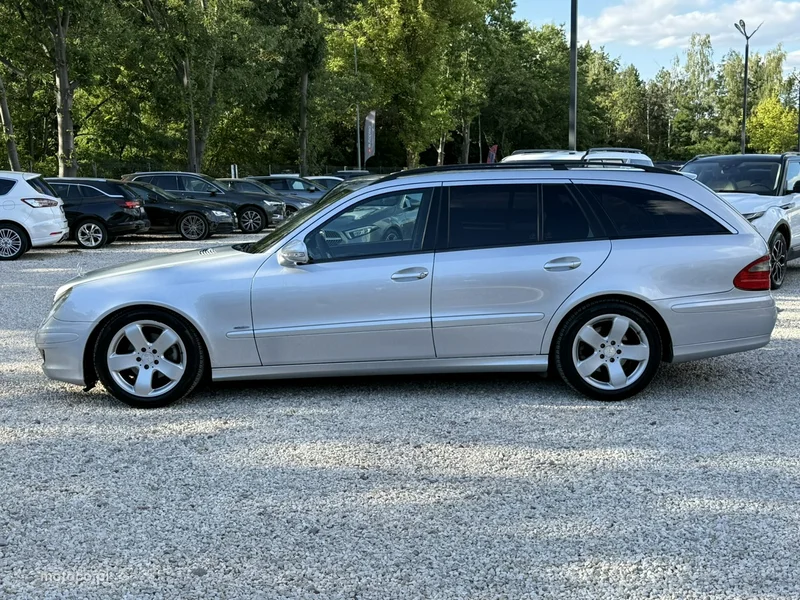 Mercedes-Benz Klasa E W211 E 220 6