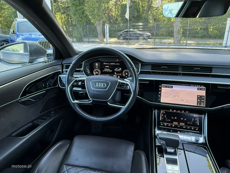 Audi A8 D5 37