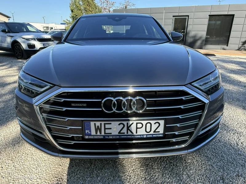 Audi A8 D5 7