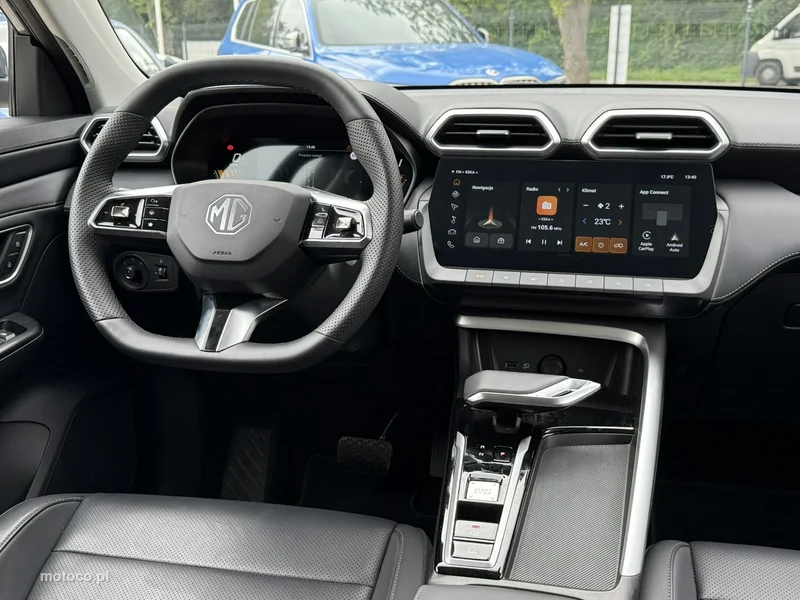 MG ZS 21