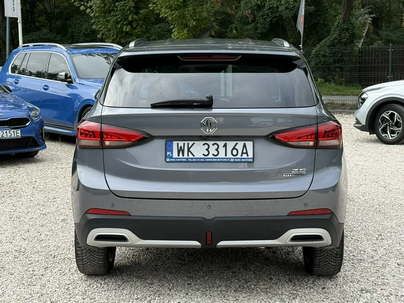 MG ZS 4