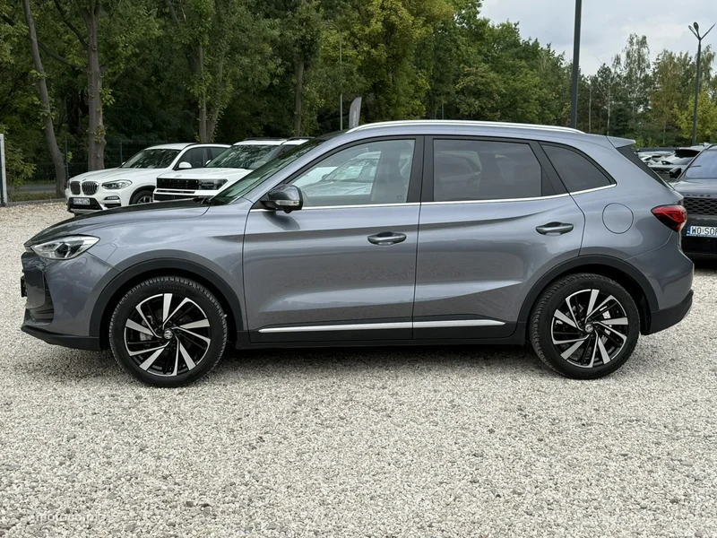 MG ZS 6