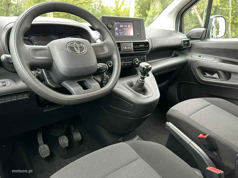 Toyota Proace City Verso 23