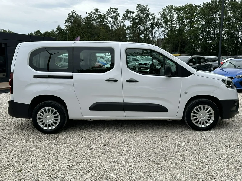 Toyota Proace City Verso 8