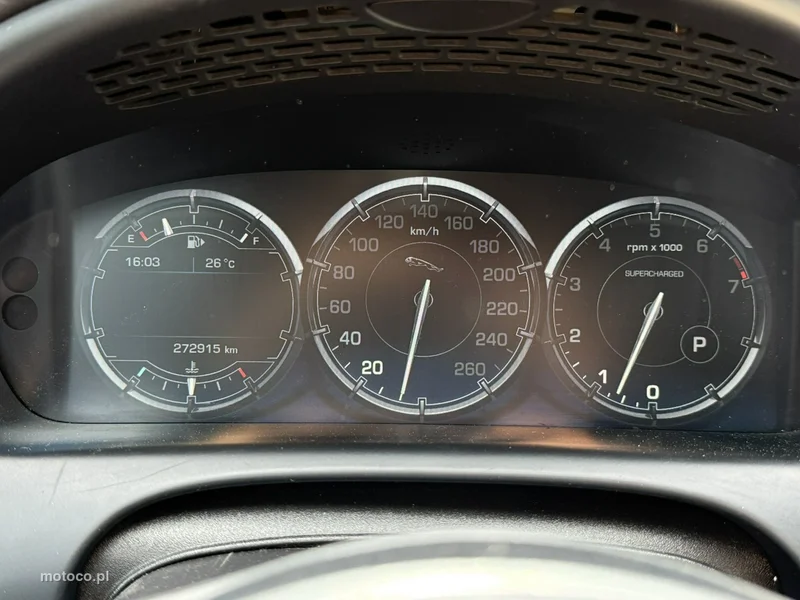 Jaguar XJR 28