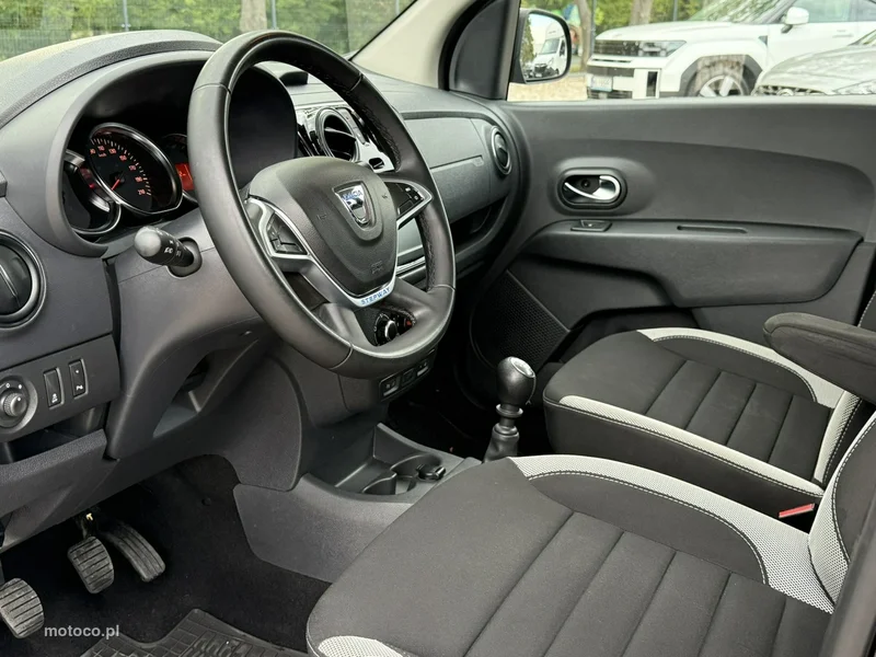 Dacia Lodgy 10