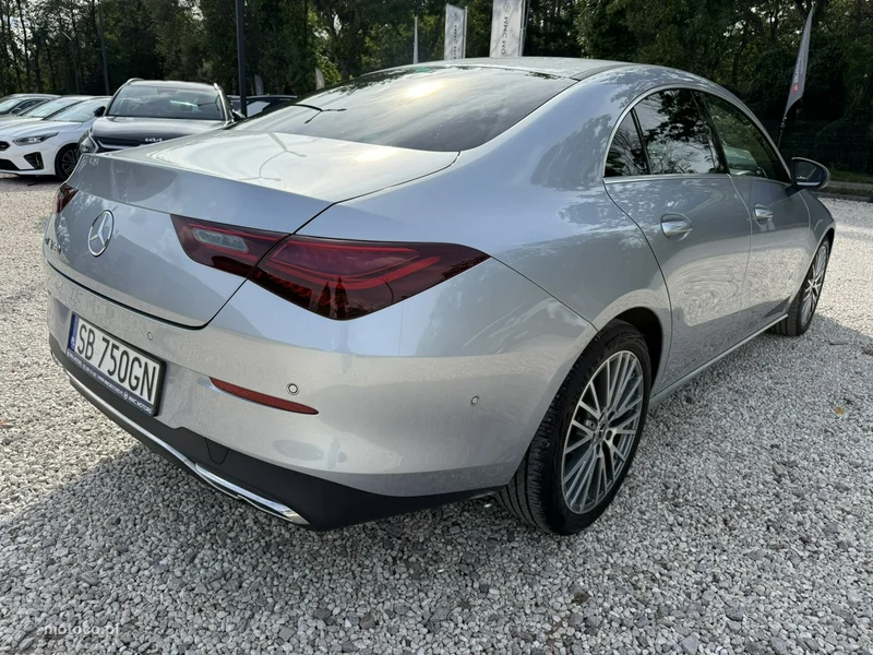 Mercedes-Benz CLA C118 180 14