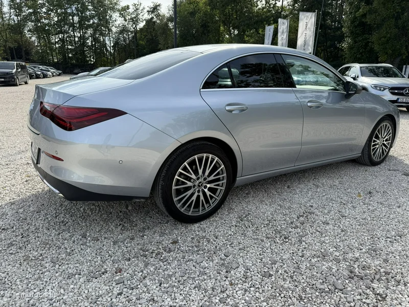 Mercedes-Benz CLA C118 180 15